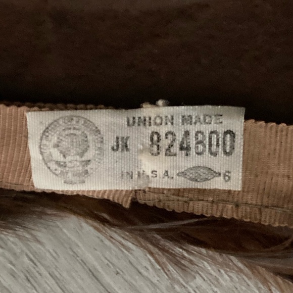 Pheasant Feather Pillbox Wire Support Felt Hat Vintage Classic Union Made in USA - Picture 6 of 7